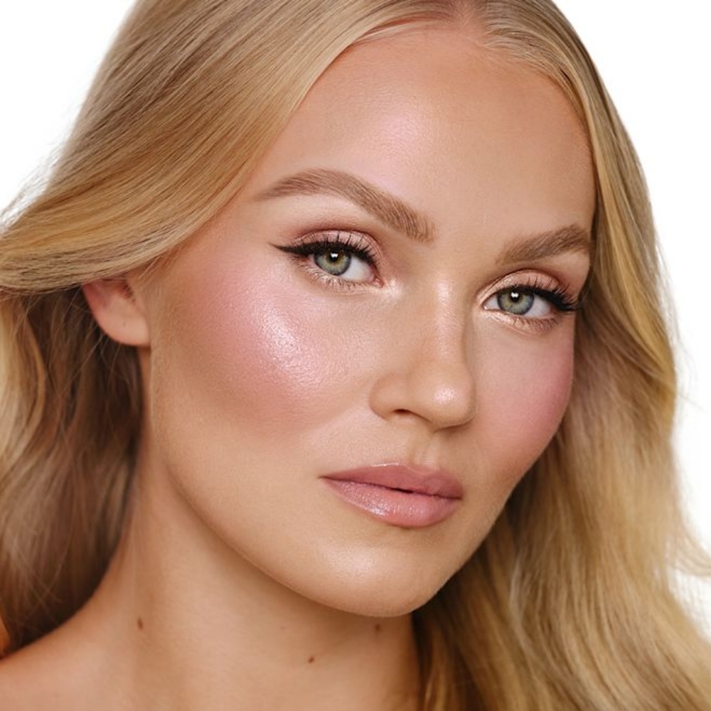 bareMinerals Complexion Rescue All-Over Luminizer - Pink Pearl - Picture 5 of 13
